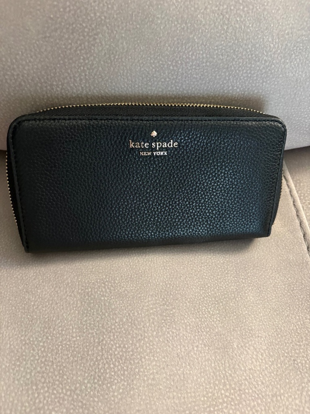Kate Spade wallet, black